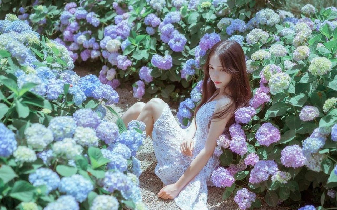 北方持续高温 三亚“清凉一夏”受亲子游欢迎